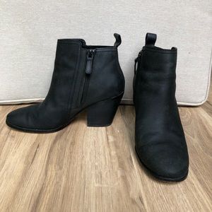 Cole Haan Ankle Bootie Black Leather Boots Size 6B